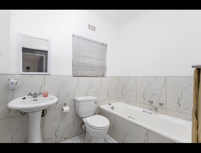 3 BEDROOM HOUSE FOR SALE IN ST DUMAS